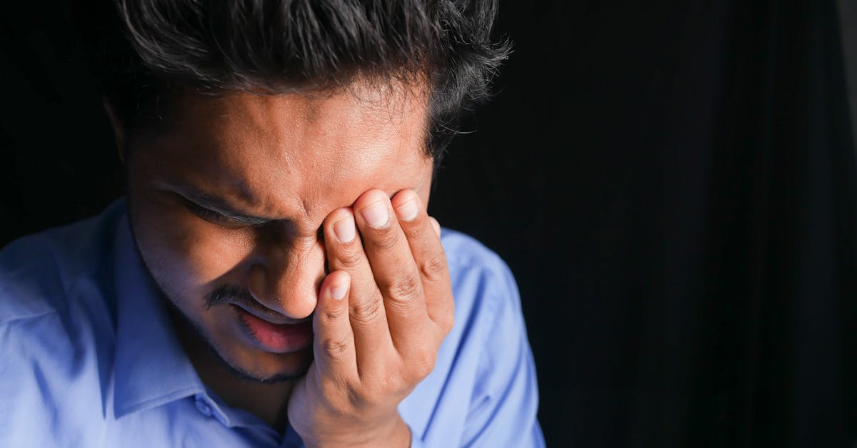 discover effective strategies for managing migraines, including triggers, treatments, and lifestyle tips to alleviate pain and enhance your quality of life.