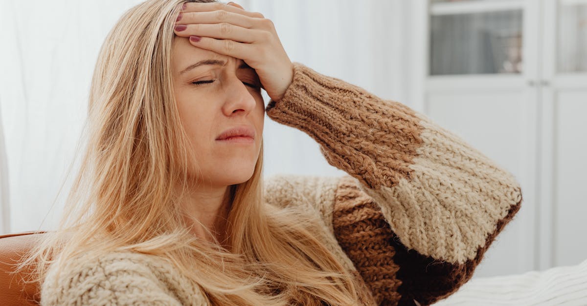 discover effective strategies and remedies for managing migraines. learn about triggers, symptoms, and treatments to alleviate pain and improve your quality of life.