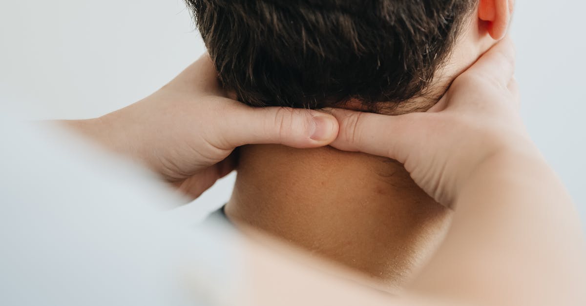 discover effective ways to relieve neck tension and improve your overall wellness. explore simple stretches, exercises, and tips to alleviate discomfort and enhance flexibility.