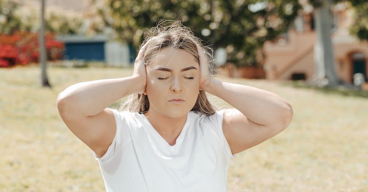 discover effective strategies and treatments to manage and relieve migraine symptoms. learn about the causes, types, and preventive measures to take control of your health.