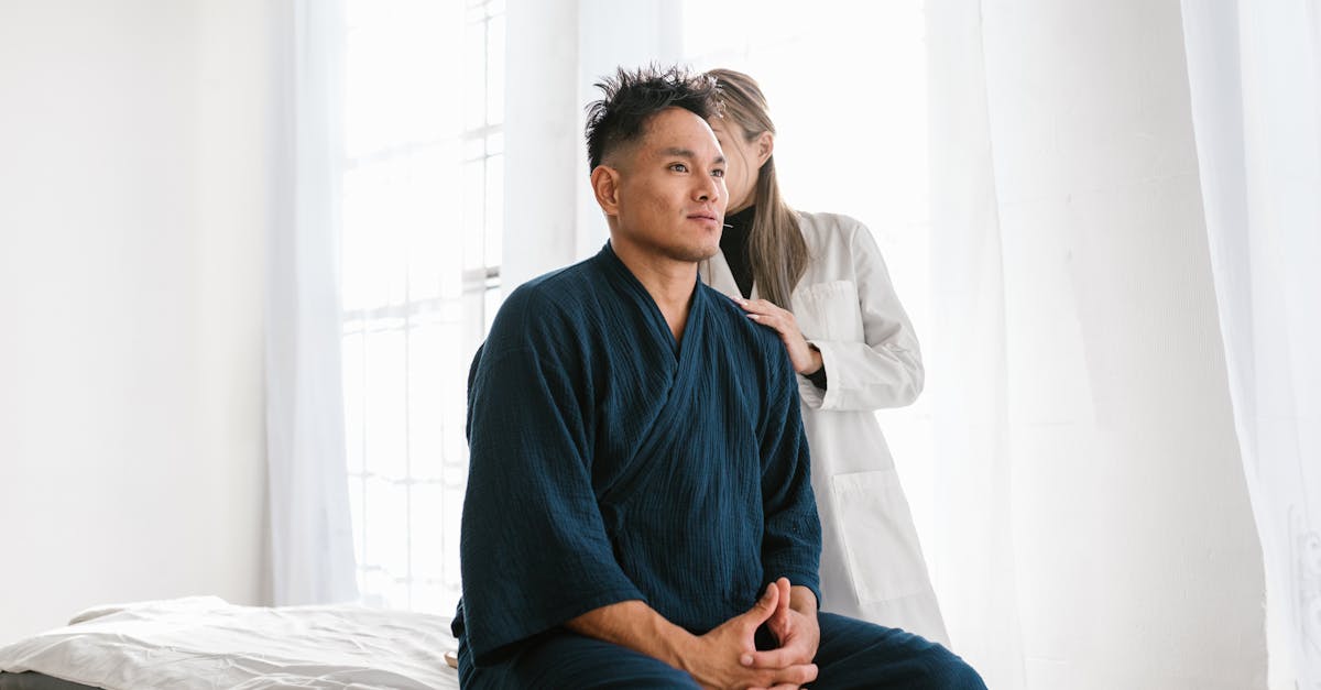 discover effective solutions and relief strategies for neck pain. explore causes, symptoms, and treatments to help you regain comfort and mobility in your daily life.