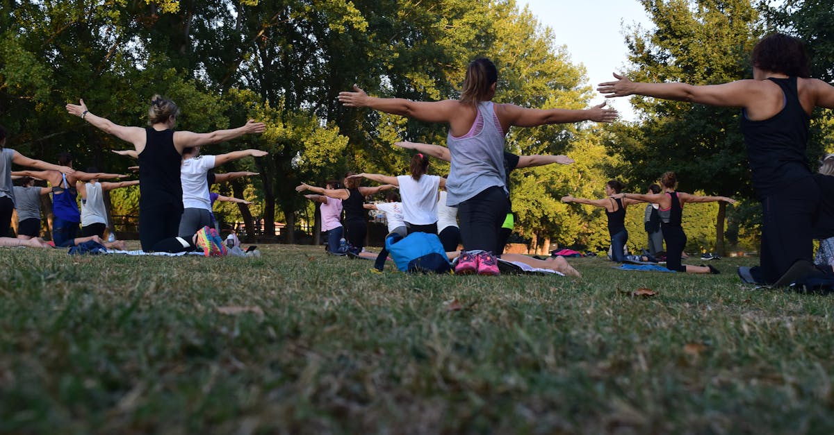 découvrez l'art du yoga et améliorez votre bien-être physique et mental. rejoignez nos cours pour expérimenter la pleine conscience, la force et la flexibilité tout en vous connectant avec votre moi intérieur.