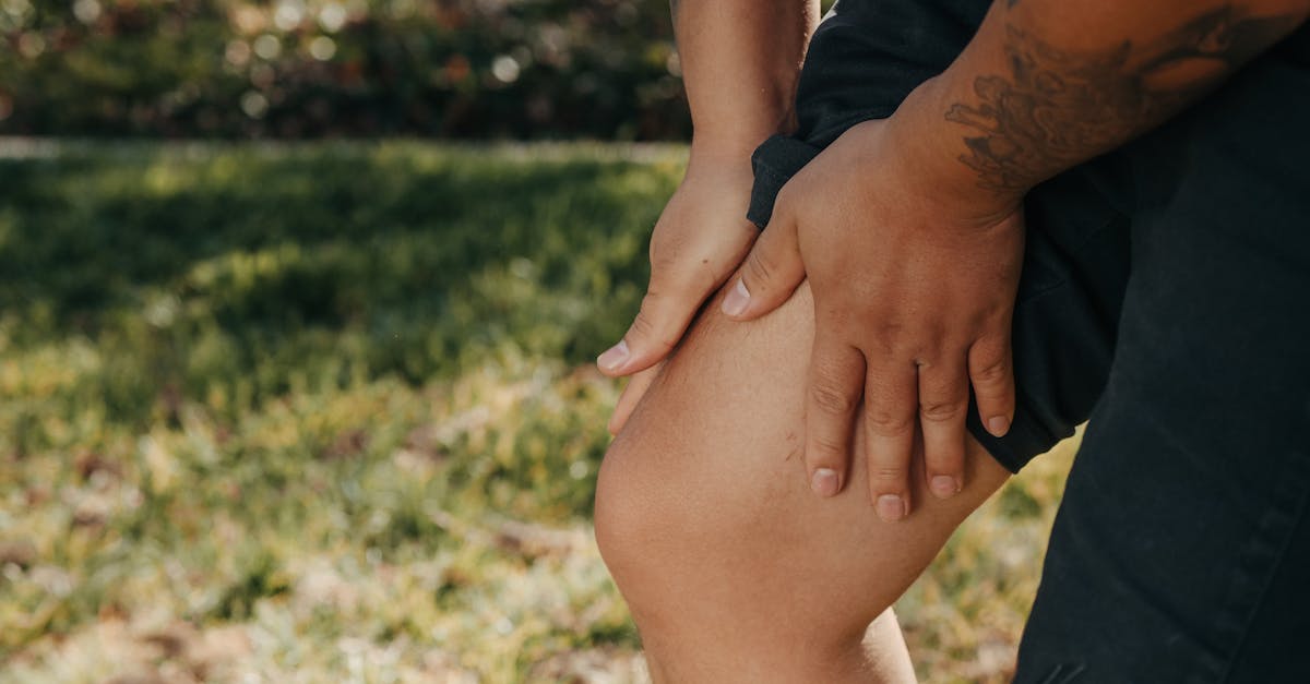 discover effective strategies to manage and alleviate dorsal pain. learn about the causes, symptoms, and treatment options to improve your quality of life and regain mobility.