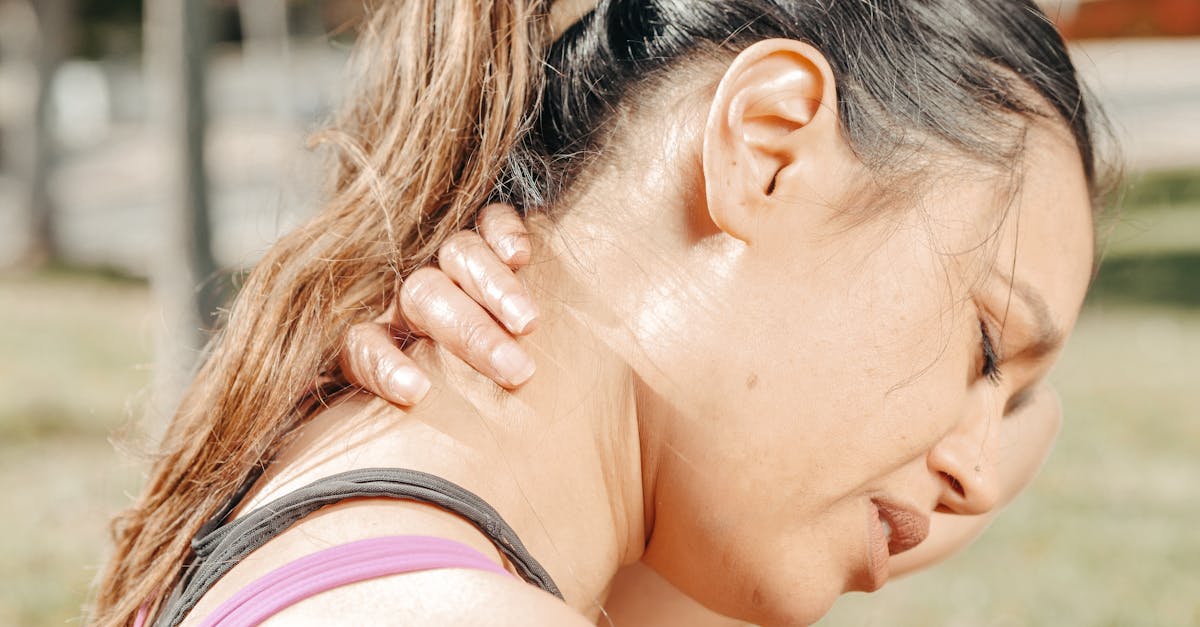 discover effective ways to manage and alleviate neck pain with our comprehensive guide. learn about causes, symptoms, and the best treatments to restore comfort and improve your quality of life.