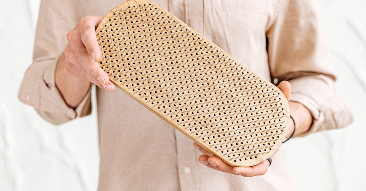 explore the fascinating world of pressure points in this comprehensive guide. discover how these specific areas of the body can influence health and wellness, and learn techniques for relaxation, pain relief, and energy flow through pressure point therapy.