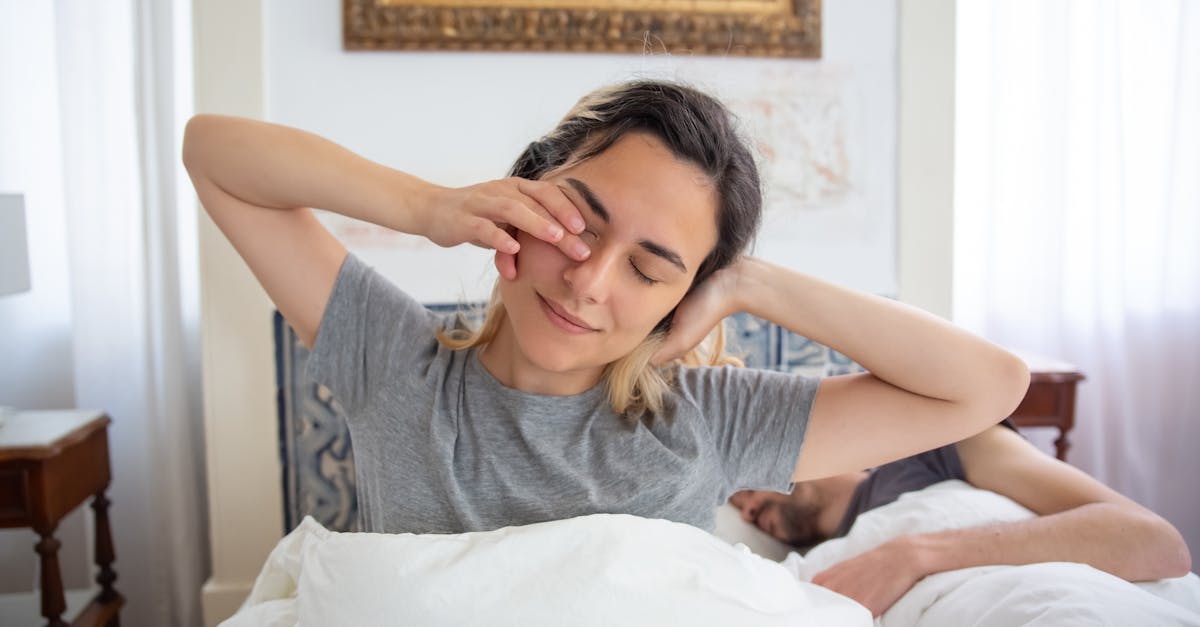 Las mejores posiciones para dormir si tienes dolor de cuello: 5 consejos mejorados por Pulse Align