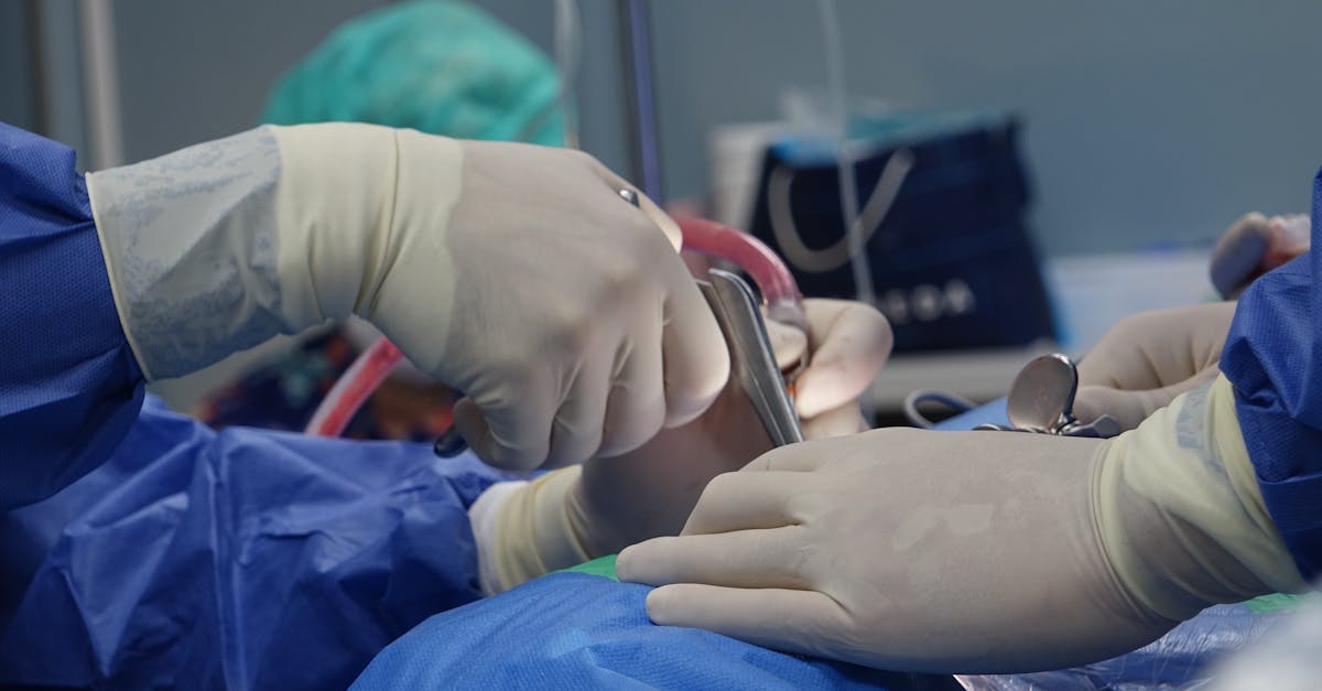 learn about herniated discs, including common causes, symptoms, and effective treatment options. find expert tips for managing pain and improving your spine health.