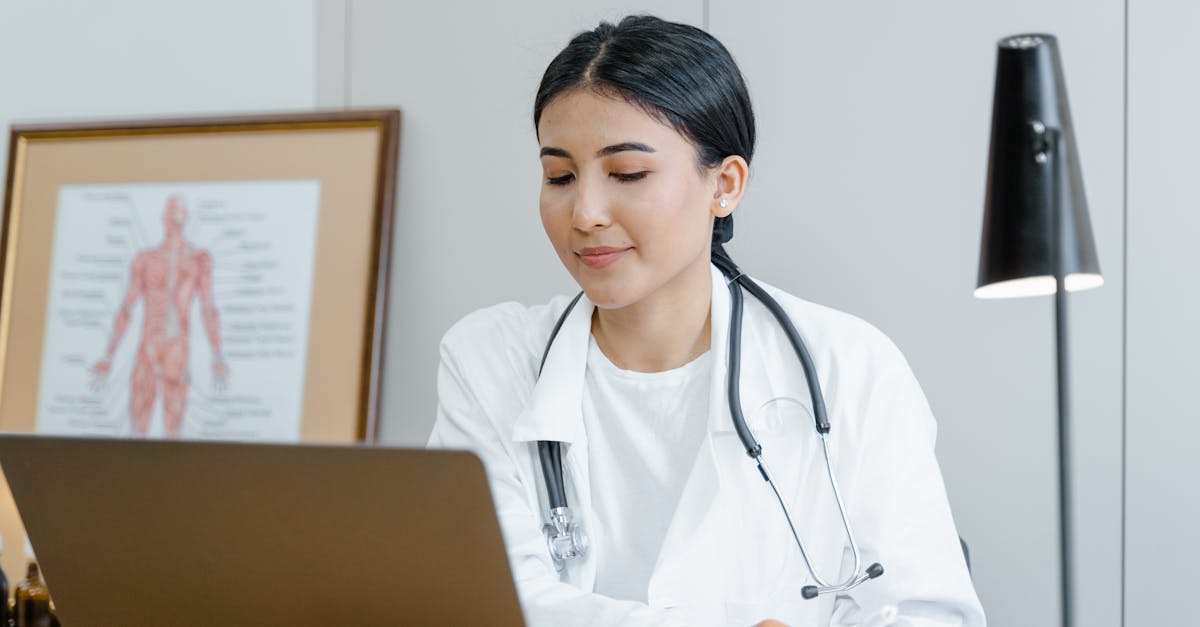 Tech Neck: Reversing Bad Habits Using Pulse Align 4 discover the causes, symptoms, and effective solutions for tech neck. learn how to prevent and relieve neck pain caused by prolonged use of digital devices.